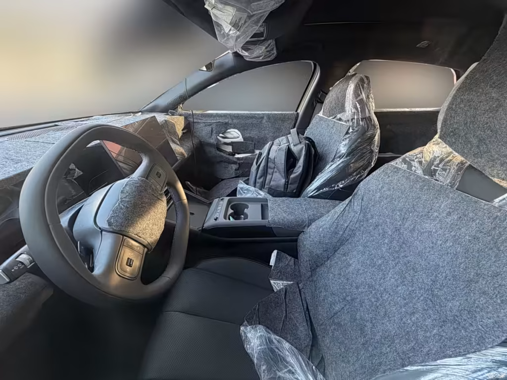 BYD Qin MAX - interior